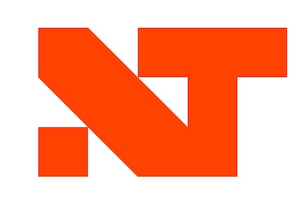 比亚迪赛车场首秀“不按套路出牌”,安全特训让体验升级