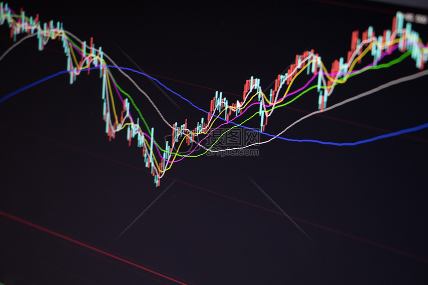 当改革遇上政治:英特尔(INTC.US)复兴算盘还能打响吗?