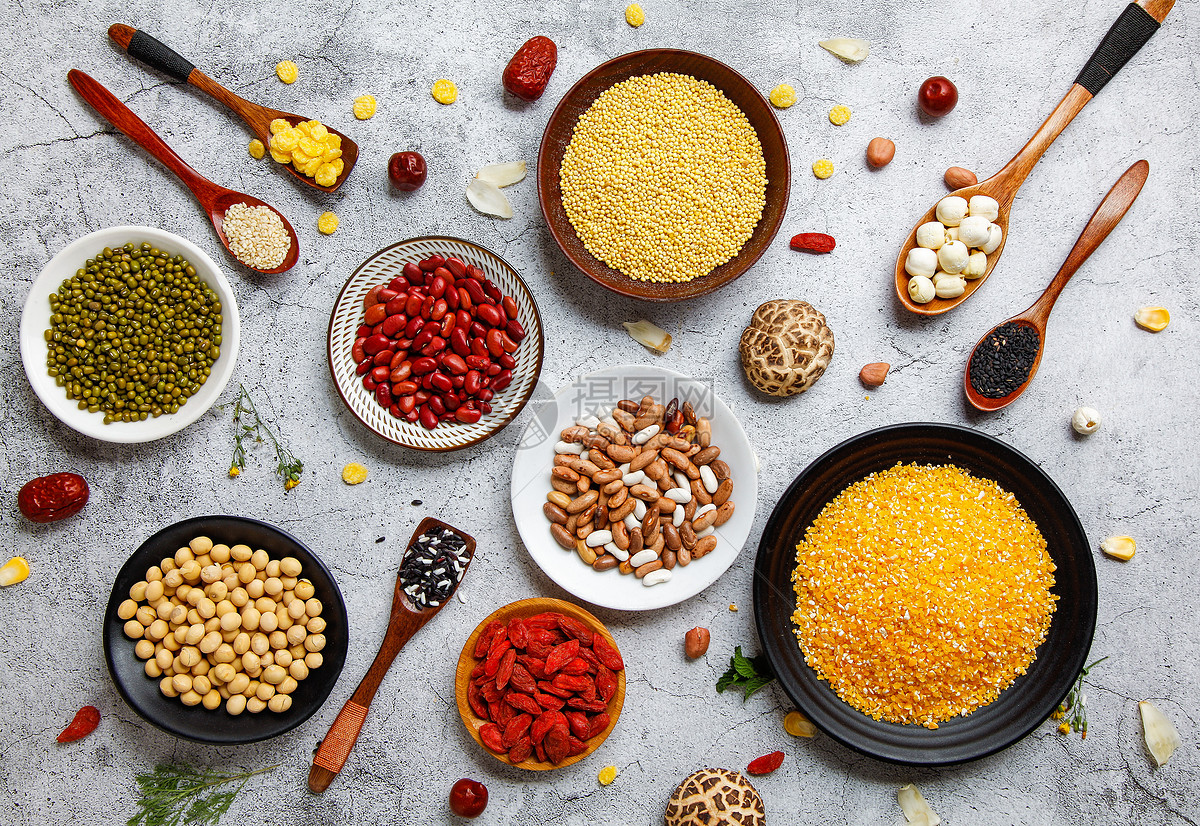 北水动向|北水成交净买入37.19亿 科网股、芯片股分化 内资加仓港交所(00388)超3亿港元